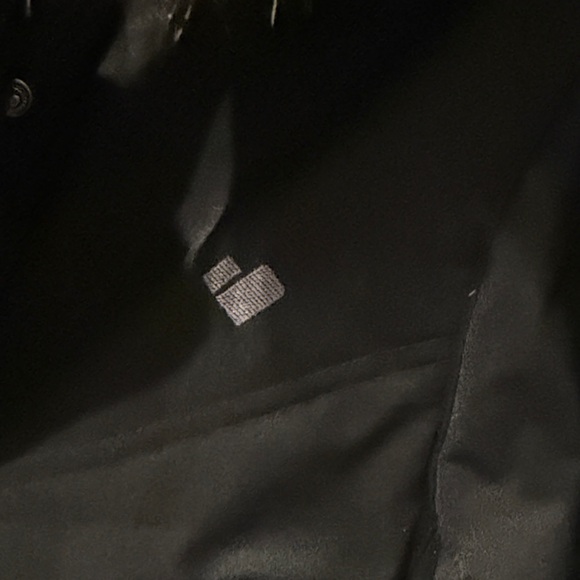 Women's Obermeyer Tuscany II Insulated Ski Jacket - Picture 4 of 7